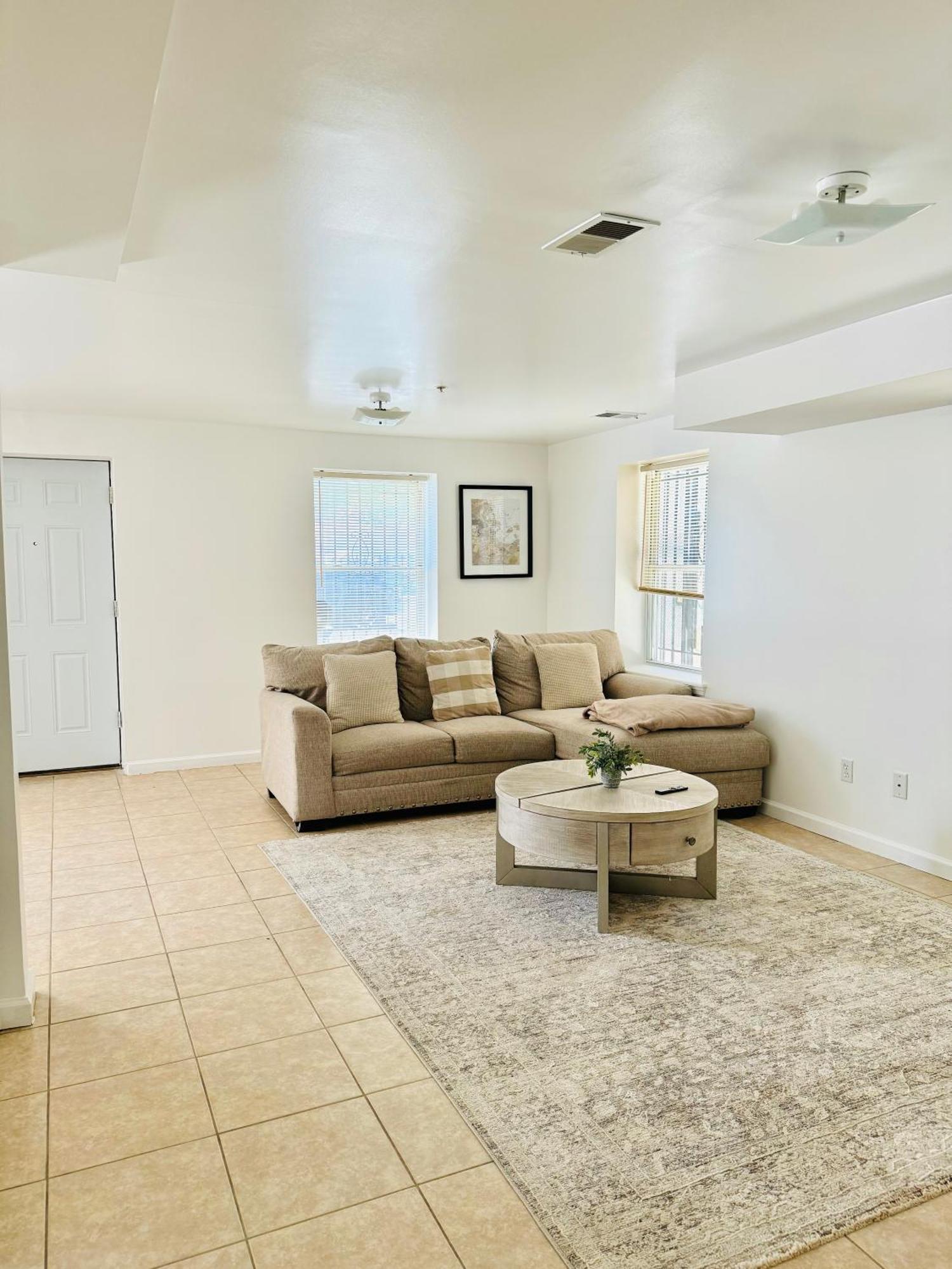Cozy Evergreen Apartment By Newark Airport Eksteriør billede